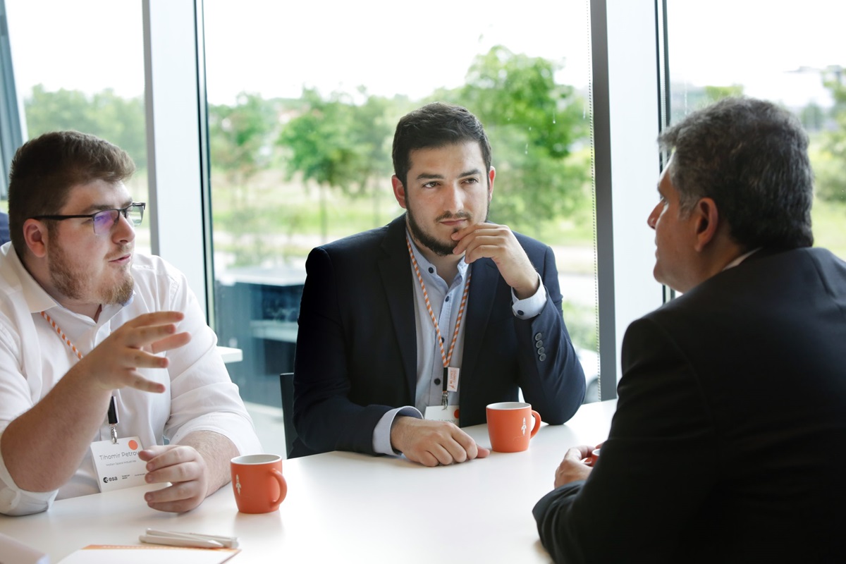 space and non-space business professionals during the matchmaking session